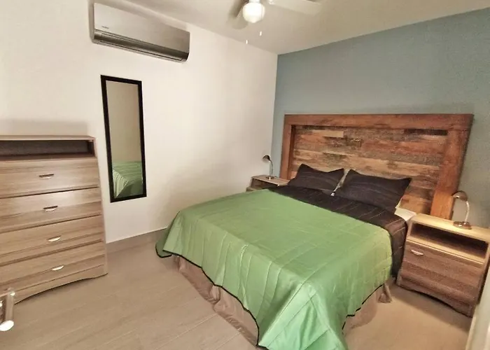 Vip! Pent-house With Your Private Pool & Chairs 2 Bedrooms *